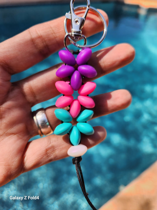 GARDEN Florals Beaded Keychain