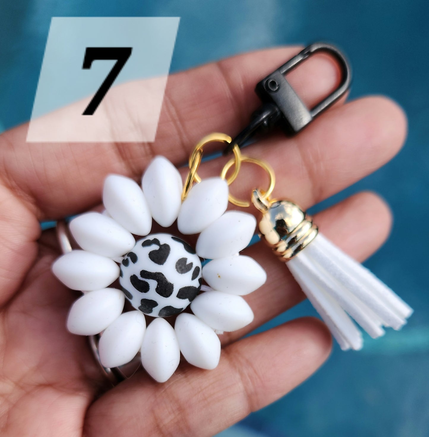 MIDI Handcrafted Beaded Flower Keychain